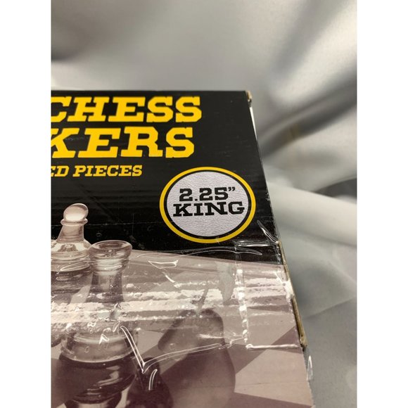 Etched Glass Chess and Checkers Set W/Glass Board. - Picture 4 of 6